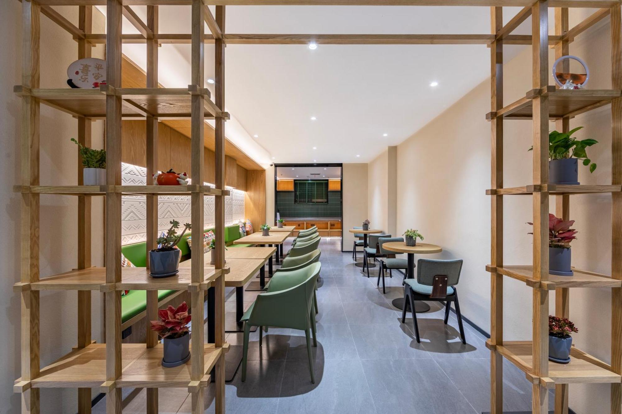 True Go Hotel - Shanghai Jing'An Temple Nanjing West Road Xangai Exterior foto